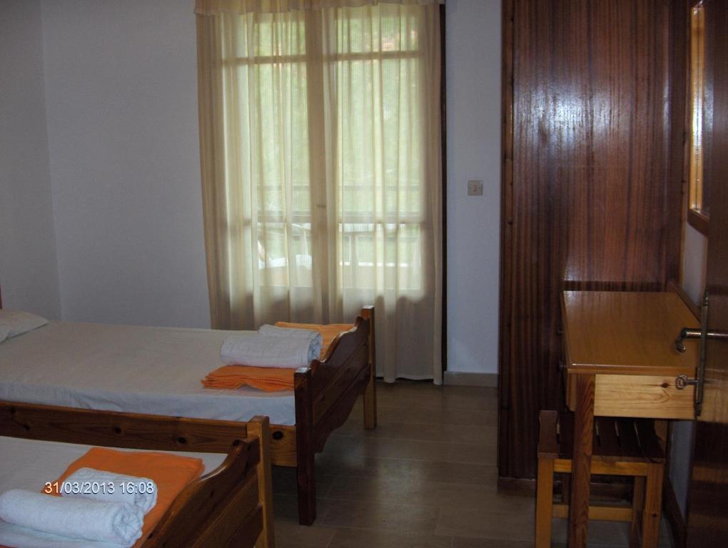 Feakes Apartments อาร์ริลลาส ภายนอก รูปภาพ
